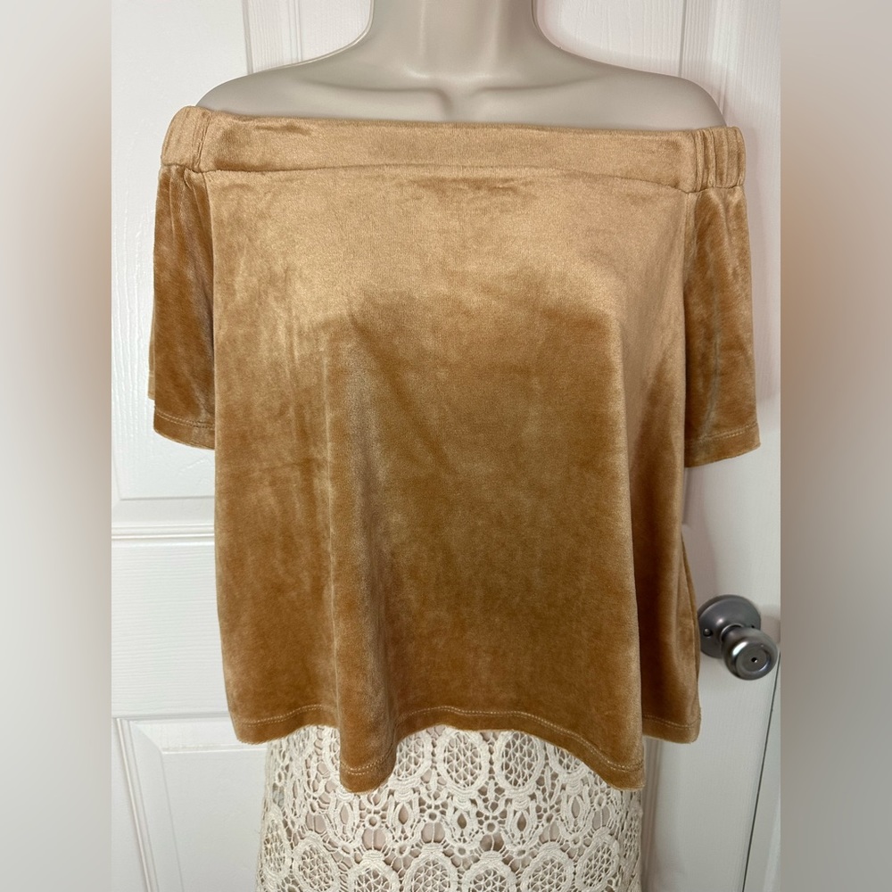 Juicy Couture off the shoulder crop top M